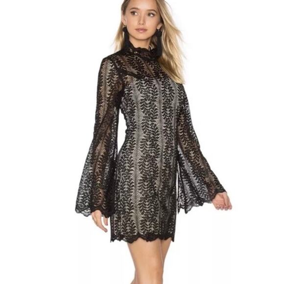 Keepsake the Label Uptown bell sleeve black lace overlay dress size Small NWT - Picture 1 of 8